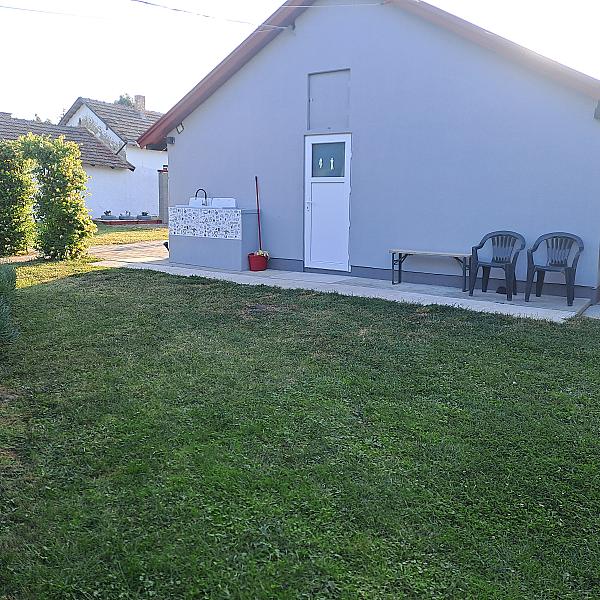 Baráthi Mini Kemping és Apartmanok kép