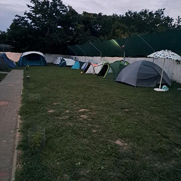 Baráthi Mini Kemping és Apartmanok kép