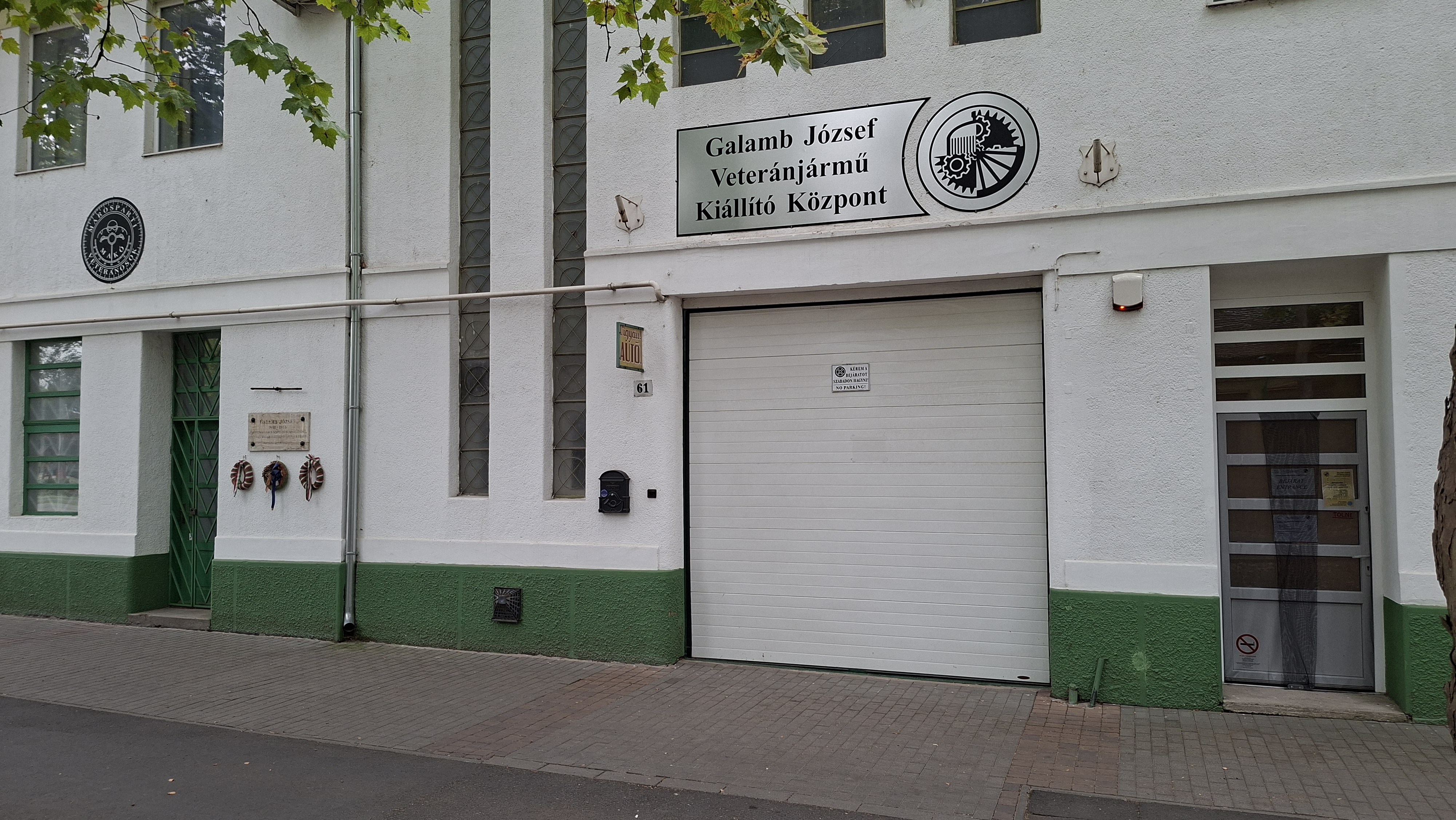 Galamb József Veteránjármű Kiállító Központ emeleti terem