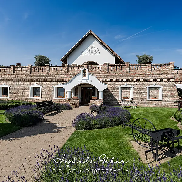 Levendulás Esküvő és Rendezvényhelyszín